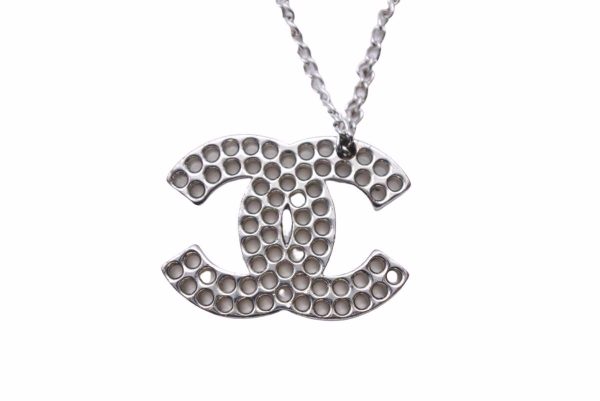 37767 4 CHANEL Coco mark Necklace Silver