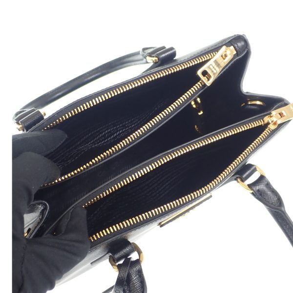 43294 08 Prada Galleria Small Handbag Shoulder Bag Black