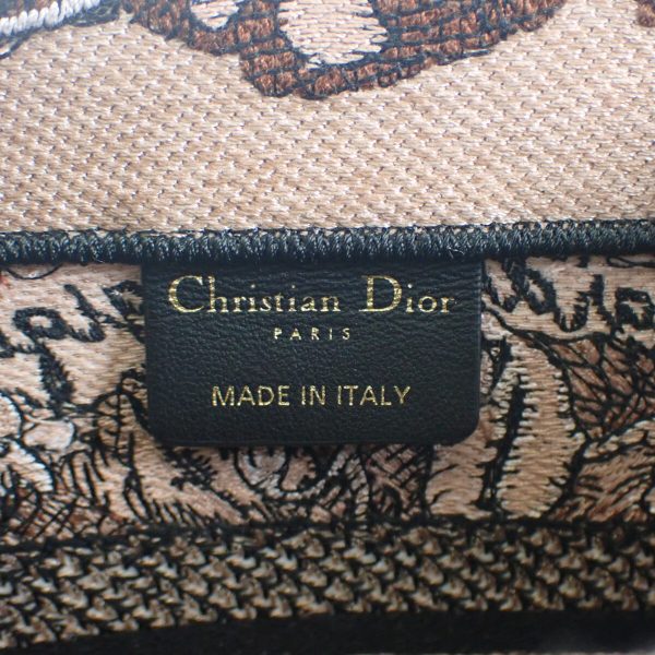 442864 08 Christian Dior Book Small Jardin Magique Tote Bag Pink