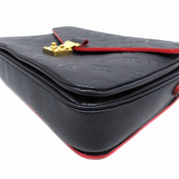 5 Louis Vuitton Pochette Metis MM Monogram Cloth Bag Marine Rouge
