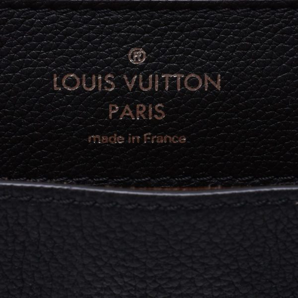 6 Louis Vuitton Lock Me Ever BB Leather Handbag Noir Black