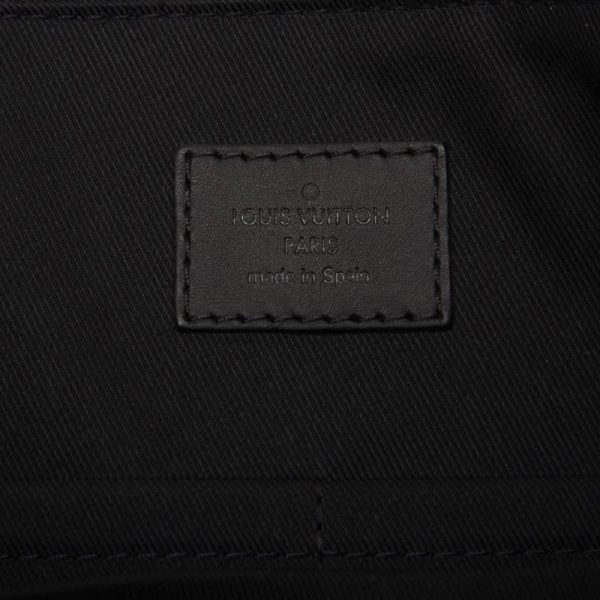 7 Louis Vuitton Discovery PM Messenger Shoulder Bag Damier Infini