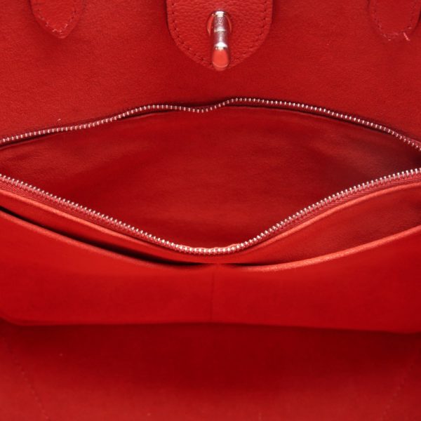 7 Louis Vuitton Lock Me Cabas Taurillon Leather Tote Bag Red