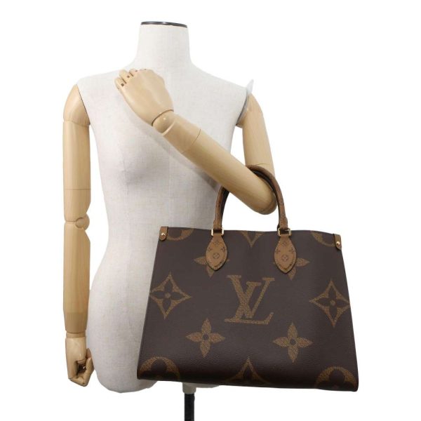 9537316 05 Louis Vuitton Shoulder Bag Monogram Giant On The Go MM Handbag Tote Bag