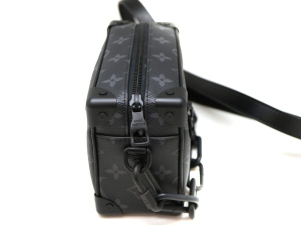 a2000332 3 Louis Vuitton Eclipse Leather Shoulder Bag Black