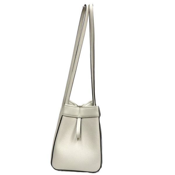 c24 2088 3 Fendi Deformed Small Shoulder Bag White