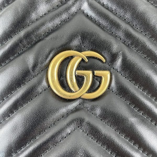 imgrc0078764387 Gucci GG Marmont Mini Bucket Bag Calfskin Shoulder Bag Black
