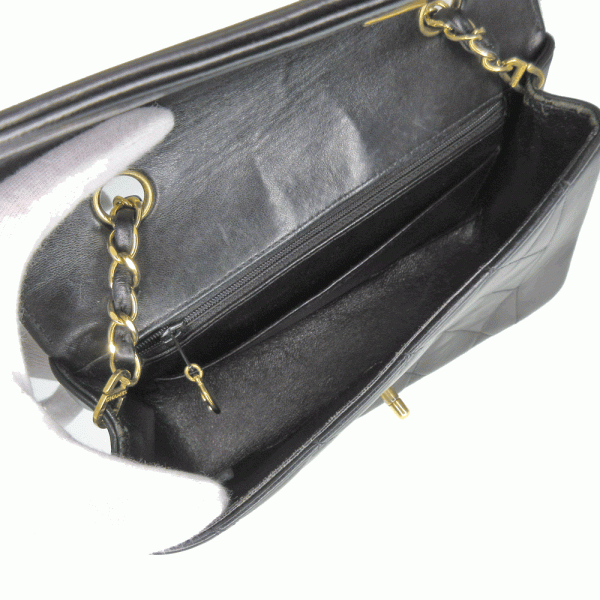 imgrc0079326398 Chanel Coco Mark Leather Women Chain shoulder bag Black