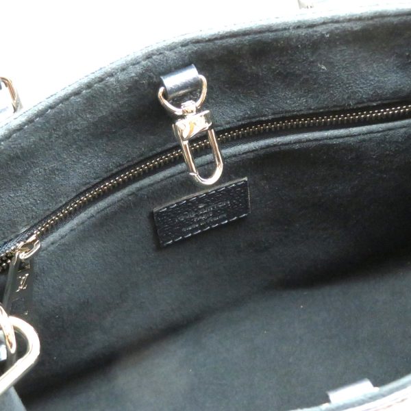 imgrc0079401989 Louis Vuitton On the Go PM Monogram Empreinte Handbag Shoulder Bag Navy Blue