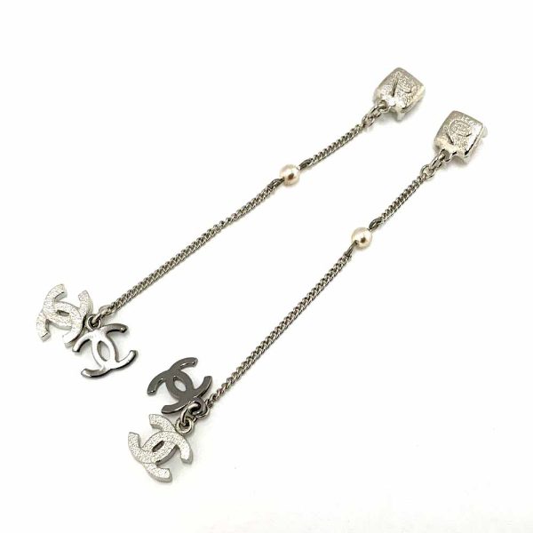 imgrc0079448098 Chanel Rhinestone Earrings 9cm x 2 Metal Rhinestones Coco Mark Silver