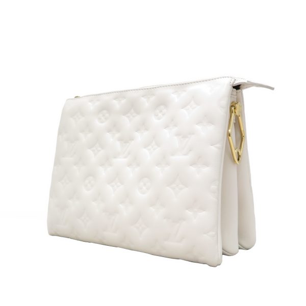 imgrc0080460300 Louis Vuitton Coussin PM Lambskin Leather Shoulder Bag Cream