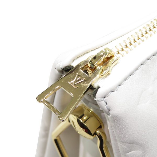 imgrc0080460310 Louis Vuitton Coussin PM Lambskin Leather Shoulder Bag Cream