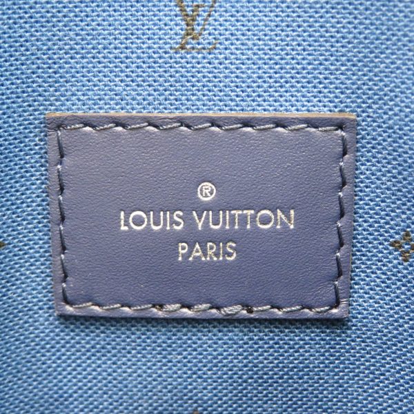 imgrc0080462802 Louis Vuitton LV Escale Speedy 30 Monogram Giant Boston Bag Indigo
