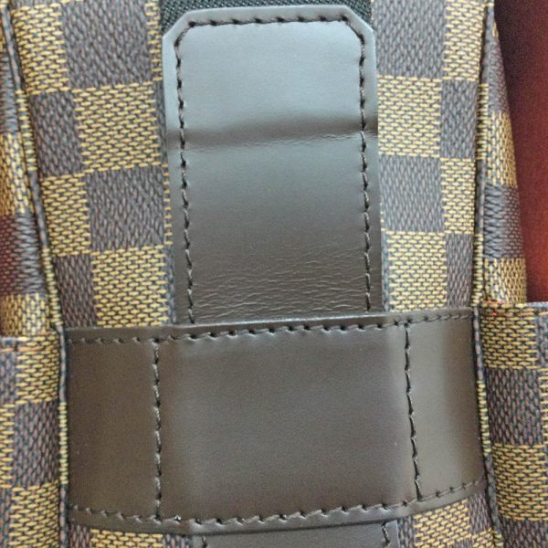 imgrc0081393396 Louis Vuitton Nivogli Damier Ebene Crossbody Shoulder Bag Brown