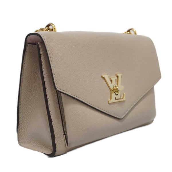 imgrc0082821088 Louis Vuitton My Lock Me Chain Shoulder Bag Greige Grained Calf Leather