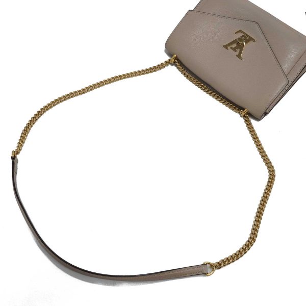 imgrc0082821100 Louis Vuitton My Lock Me Chain Shoulder Bag Greige Grained Calf Leather