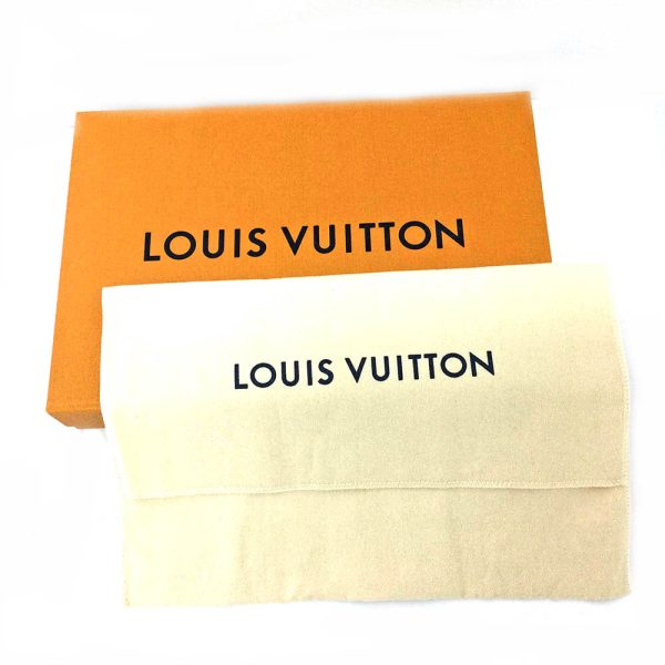 imgrc0083249665 Louis Vuitton Pochette Felicie Monogram Empreinte Chain Shoulder Bag Clutch Bag Noir Black
