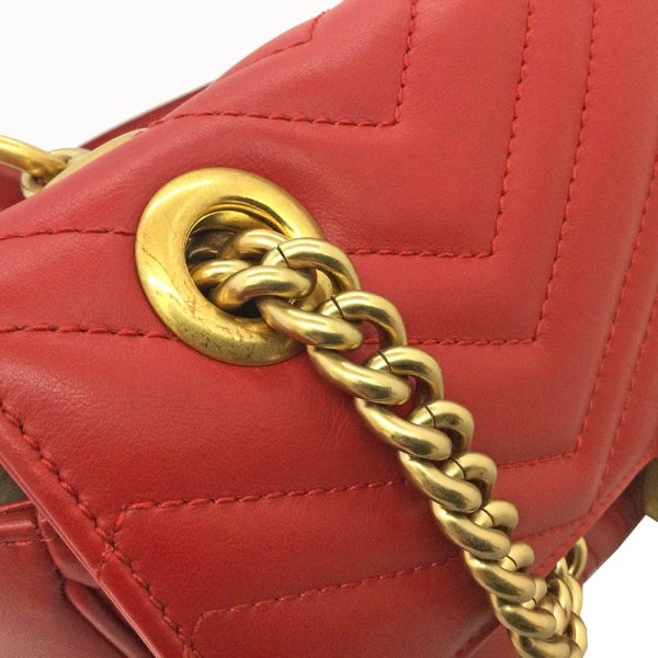 imgrc0083623881 GUCCI Chain Shoulder Bag Leather Crossbody Bag Red