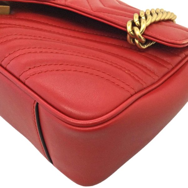 imgrc0083623884 GUCCI Chain Shoulder Bag Leather Crossbody Bag Red