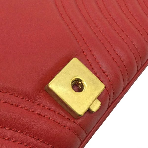 imgrc0083623886 GUCCI Chain Shoulder Bag Leather Crossbody Bag Red