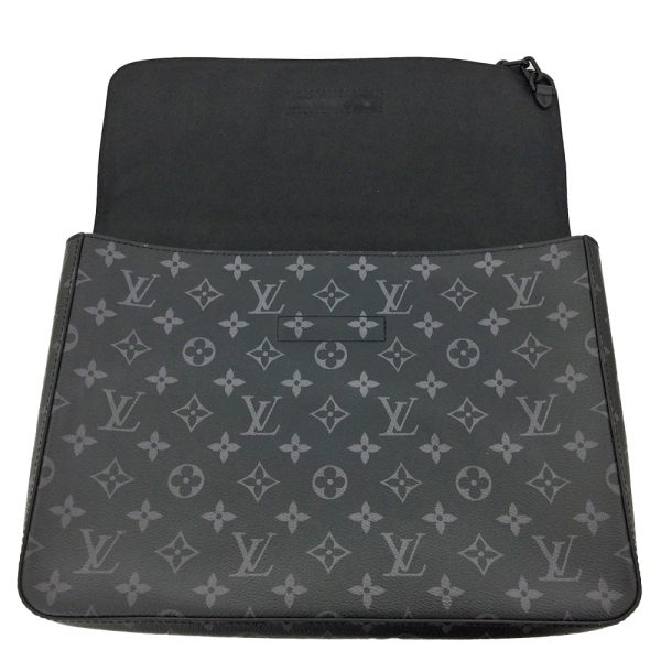 imgrc0084441565 Louis Vuitton Pochette Steamer RFID IC Chip Body Clutch Bag Black
