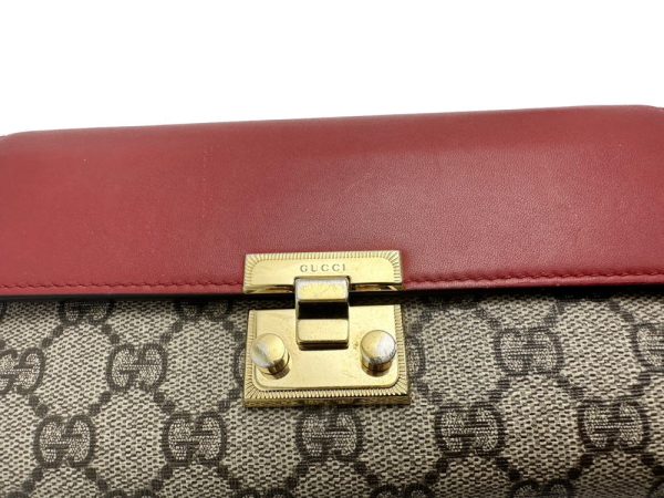 imgrc0084687099 Gucci Chain Wallet GG Supreme PVC Calf Leather Beige