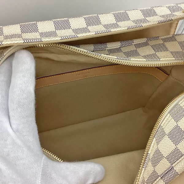 imgrc0084815207 Louis Vuitton Naviglio Damier Azur Messenger Bag Shoulder Bag White