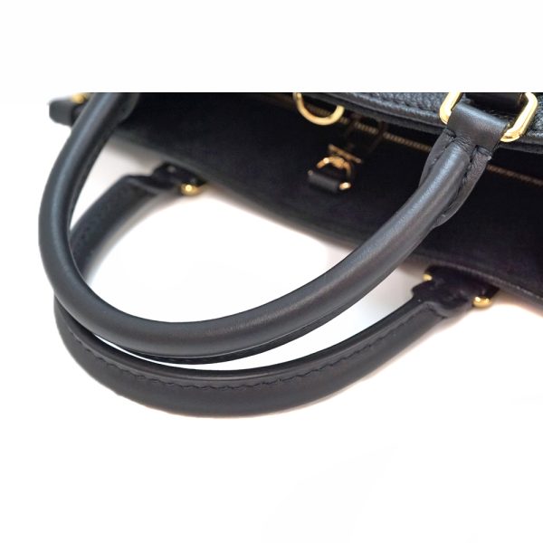 imgrc0092967573 Louis Vuitton On the Go PM Monogram Empreinte Hand Bag Black