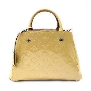 imgrc0095006908 Gucci Padlock GG Flora Shoulder Bag