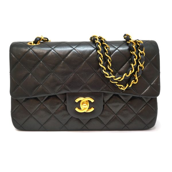 imgrc0095487414 Chanel Chain Matelasse lambskin Shoulder Bag Black