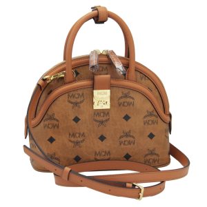 imgrc0114068831 Louis Vuitton Black Taurillon Capucines BB