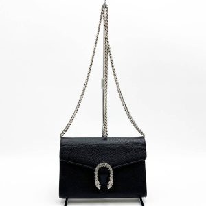 it1q8rtnkdcg 1 Chanel Coco Mark Chain Tote Bag