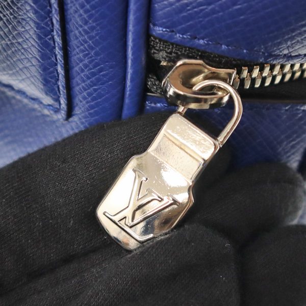 k22 4319 7 Louis Vuitton Outdoor Messenger Shoulder Bag Body Bag Taiga Monogram Blue Crossbody