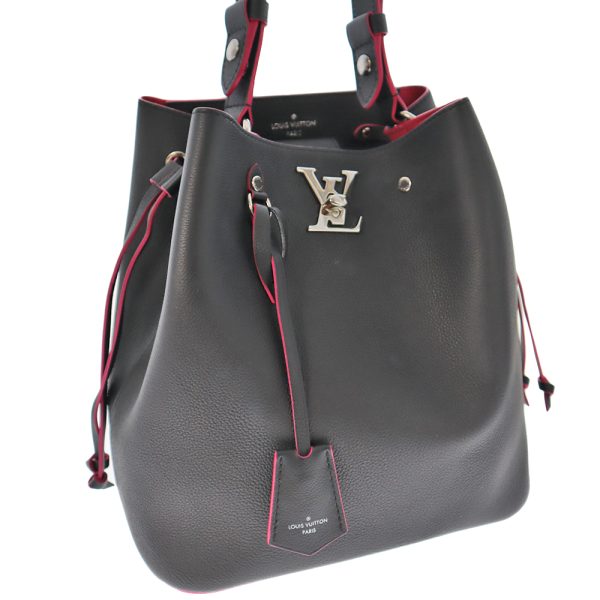 k22 6345 2 Louis Vuitton Womens Lock Me Bucket Shoulder Bag Calf Leather Noir Pink Silver Hardware Black