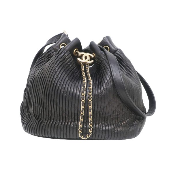 m2404 05 806409mr Chanel Drawstring Chain Shoulder Bag Leather Black