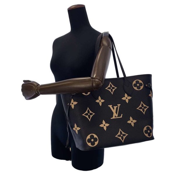 m58907 05 Louis Vuitton Tote Bag Monogram Empreinte Neverfull MM Black