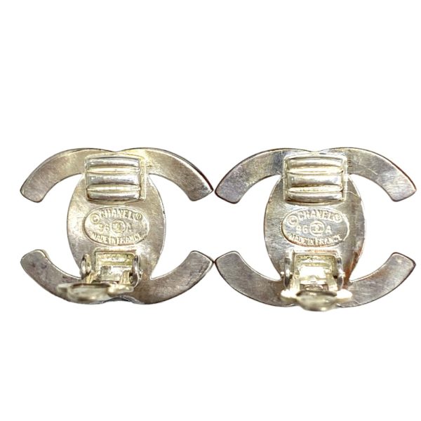 tdc 000627 4e 3 CHANEL Coco Mark Turnlock Earrings Silver