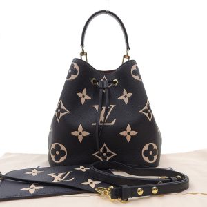 tkh21b0712016 1 Louis Vuitton Anton Backpack Taiga Leather Black