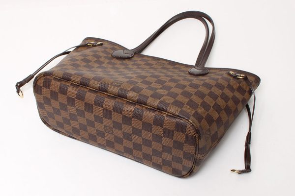 003770085 5 Louis Vuitton Damier Totally MM Tote bag