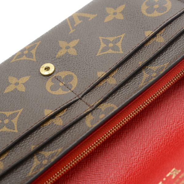 005208173 5 Louis Vuitton World Tour Sticker Long Wallet Brown