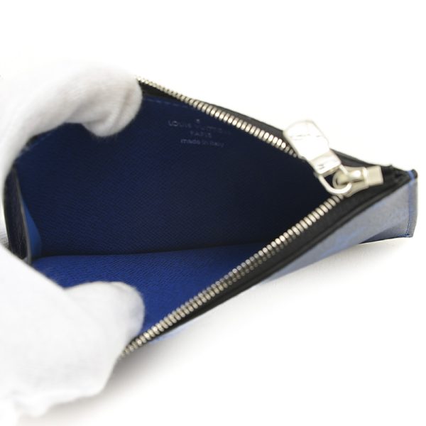 005227426 4 Louis Vuitton Taigarama Coin Card Holder Cobalt