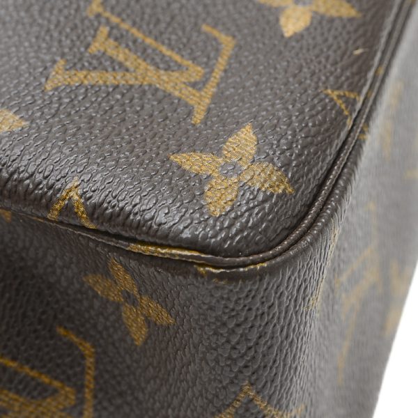 005238378 9 Louis Vuitton Monogram True Toilet Cosmetic Pouch