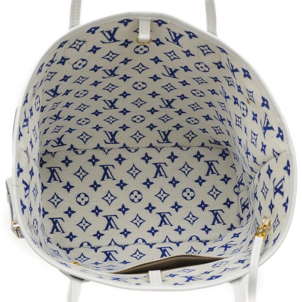 005244638 4 Louis Vuitton Neverfull MM Tote Bag Blue White