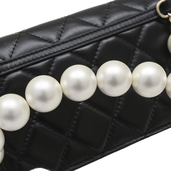 005246304 4 Chanel Matelasse Pearl Chain Shoulder Bag Black