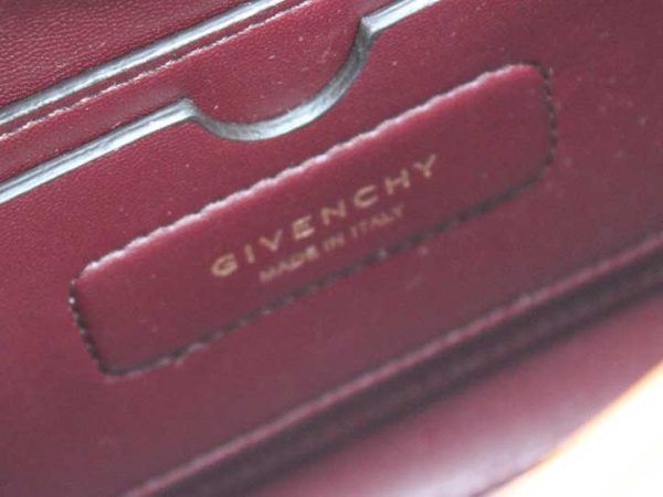 0097 Givenchy Eden Leather Shoulder Bag Camel