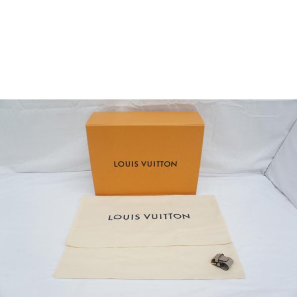 08605 8 Louis Vuitton Montaigne BB Empreinte Bag Beige