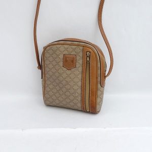 0990013117 1 Louis Vuitton Montorgueil GM Shoulder Bag Monogram Brown