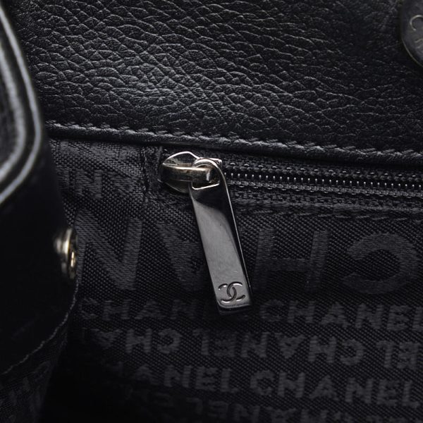 1 0132742 6 Chanel Executive Tote Caviar Skin Black