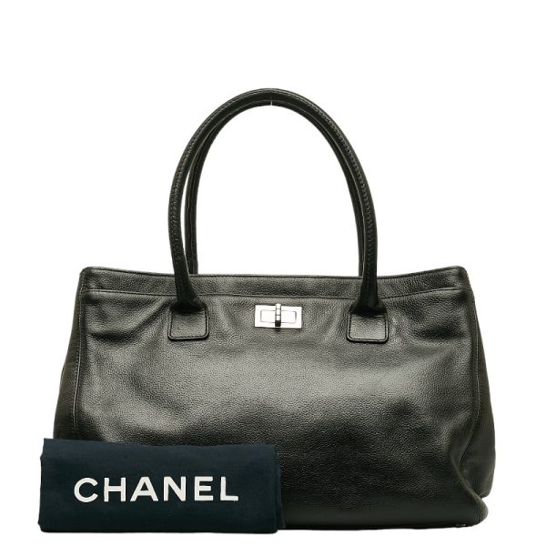 1 0132742 9 Chanel Executive Tote Caviar Skin Black