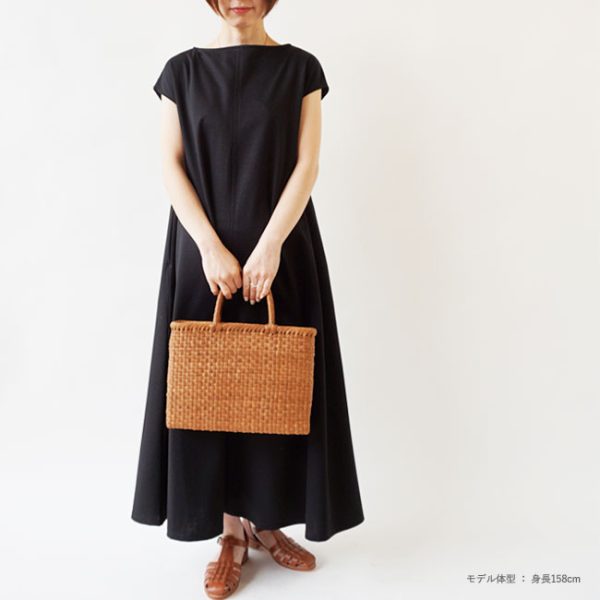 1 Kagoya Wild Grape Checkered Basket Bag Brown